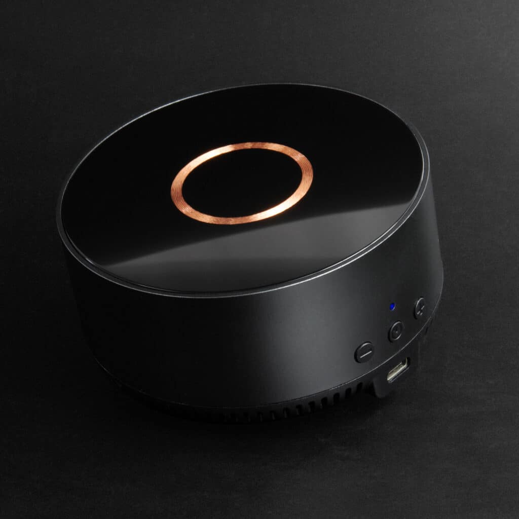 Wireless Charging Speaker